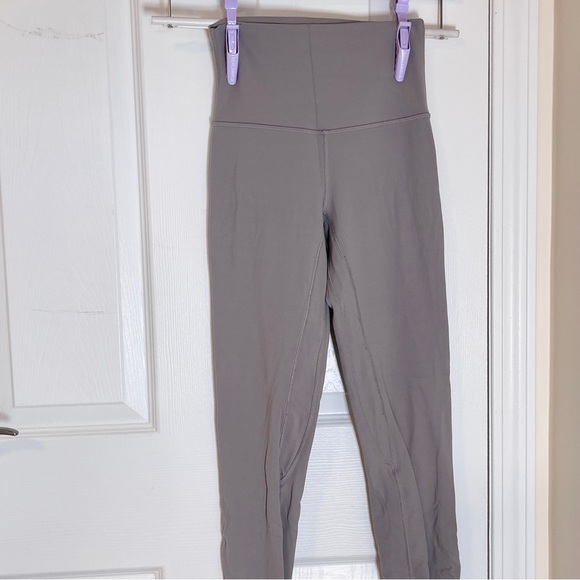LuluLemon High Waisted Leggings - Picture 1 of 3